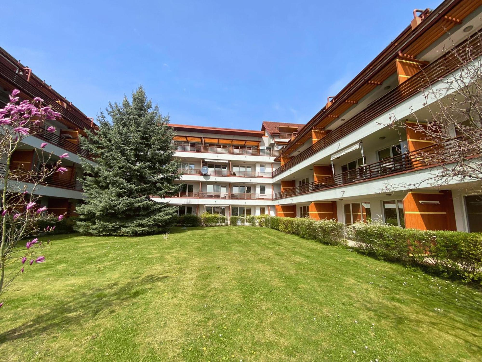 Apartment Hakuna Matata Moravske Toplice Bagian luar foto